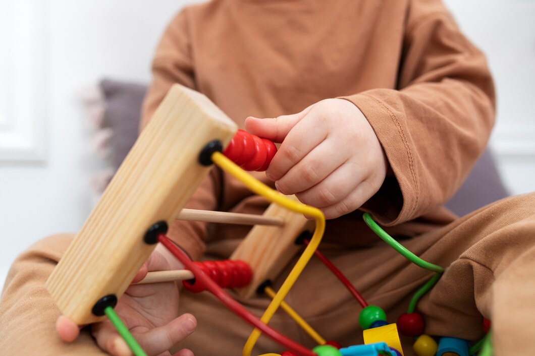 Edukacyjne zabawki drewniane – jak rozwijają umiejętności przestrzenne i kreatywność u dzieci